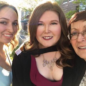 Meet your Posher, Kassandra